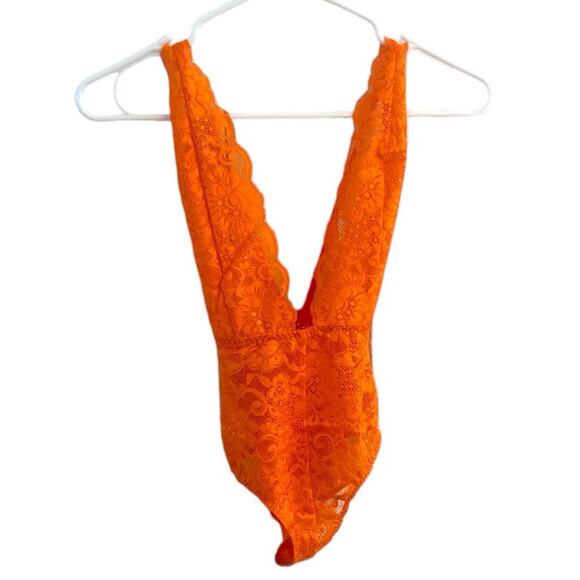 We are HAH 'Comin' in Haht' Orange Deep V Neck Lace Bodysuit NWT - Picture 2 of 11